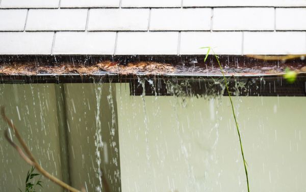 Roof Drainage Cleaning